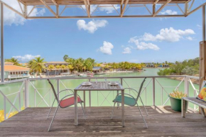 Caribbean Court, Harbor View Apartment